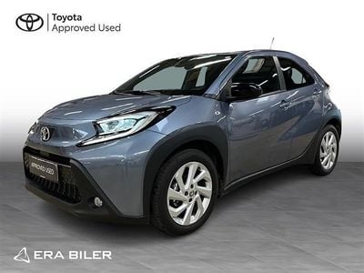 Celestite grey Ny 2024 Toyota Aygo Active Hatchback | 144.900 kr. (Fair pris)