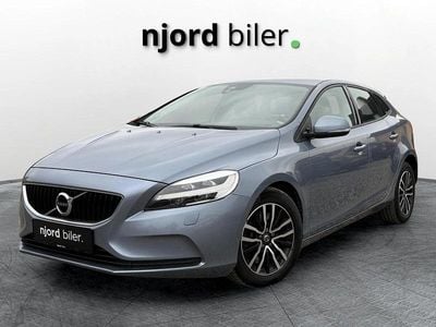Brugt 2017 Volvo V40 Momentum | 139.700 kr.