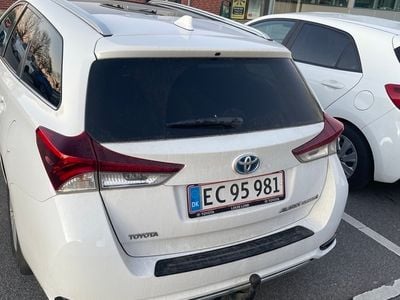 Toyota Auris Touring Sports