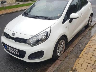 Hvid Brugt 2014 Kia Rio Comfort Hatchback | 58.500 kr. (Fair pris)