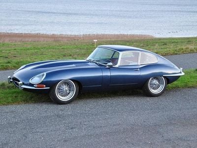 Brugt Jaguar E-Type 265 HK (194 kW) 1963 N/a