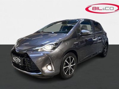 brugt Toyota Yaris Hybrid 1,5 Hybrid Limited E-CVT 100HK 5d Trinl. Gear