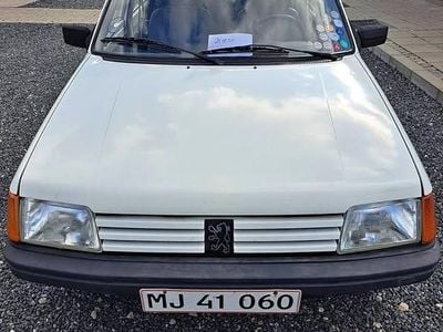 Brugt 1986 Peugeot 205 Hatchback | 28.500 kr.