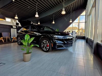 Sortmetal Brugt 2023 Ford Mustang Mach-E Premium SUV | 258.900 kr. (Fair pris)