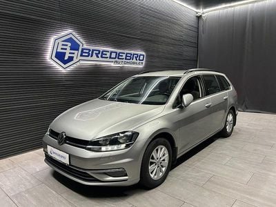 Sølvmetal Brugt 2017 VW Golf VII Comfortline Stationcar | 169.500 kr. (Lidt for dyr)
