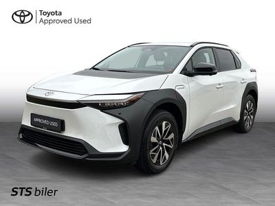Platinum pearl white Brugt 2024 Toyota bZ4X Active SUV | 254.900 kr. (Fair pris)