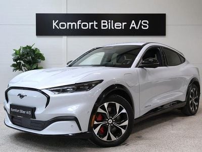 Hvid Brugt 2023 Ford Mustang Mach-E Premium SUV | 239.800 kr. (Super pris)