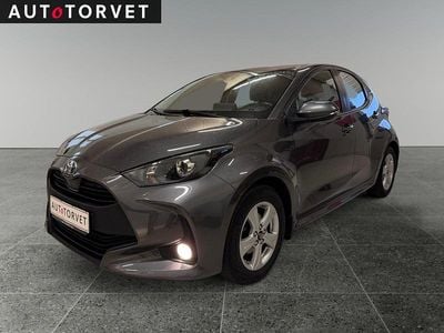 Gråmetal Brugt 2021 Toyota Yaris Active Hatchback | 109.700 kr. (God pris)