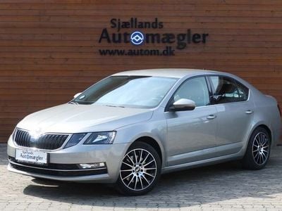 Champagnemetal Brugt 2019 Skoda Octavia Style Hatchback | 175.000 kr. (Fair pris)