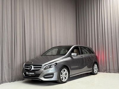 Gråmetal Brugt 2015 Mercedes B200 Urban MPV | 159.900 kr. (Lidt for dyr)