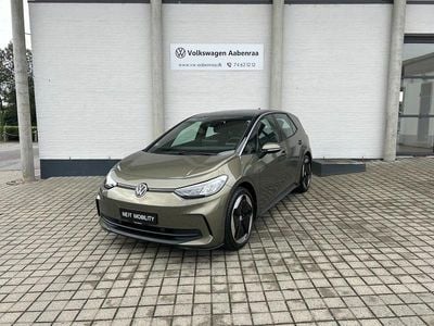 Mørkgrønmetal Ny 2026 VW ID.3 Move Hatchback | 312.490 kr.