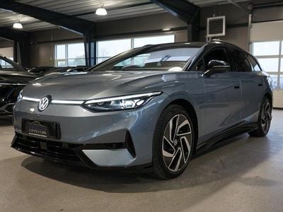 Blåmetal Brugt 2025 VW ID.7 Style Stationcar | 459.900 kr.