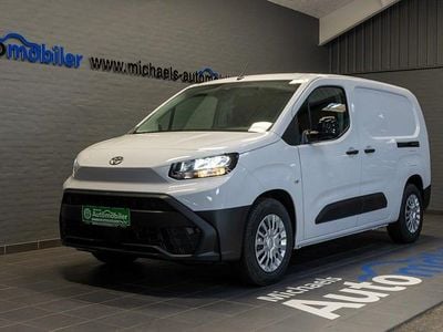 Hvid Ny 2025 Toyota Proace City Van | 199.900 kr.