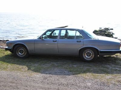 Jaguar XJ6