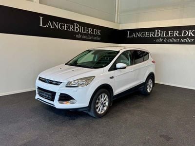 Hvid Brugt 2016 Ford Kuga Titanium SUV | 64.500 kr.