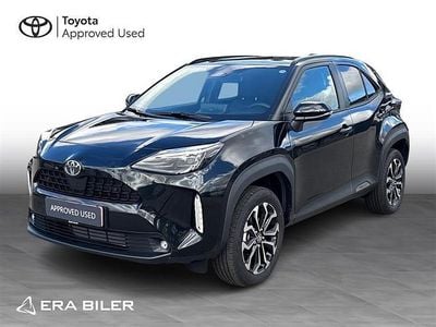 Night sky black Ny 2025 Toyota Yaris Cross Style SUV | 299.900 kr.