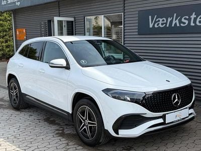 Hvid Brugt 2025 Mercedes EQA250+ AMG line SUV | 344.900 kr. (Fair pris)