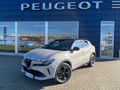 Ny 2025 Alfa Romeo Junior Edizione Speciale SUV | 279.900 kr.
