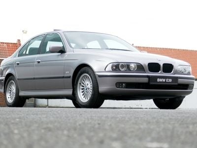 Sølv Brugt 1996 BMW 523 | 119.900 kr.