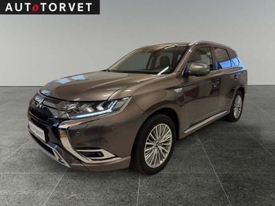 Gråmetal Brugt 2020 Mitsubishi Outlander P-HEV Intense SUV | 179.700 kr. (God pris)
