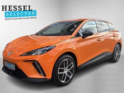 Brugt MG MG4 EV Luxury 150 kW (204 HK) 2024 Fizzy orange Hatchback