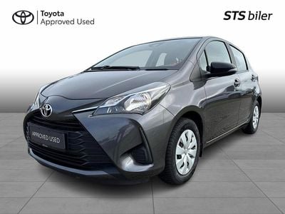 Koksgrå Brugt 2018 Toyota Yaris T1 Hatchback | 84.900 kr. (Fair pris)