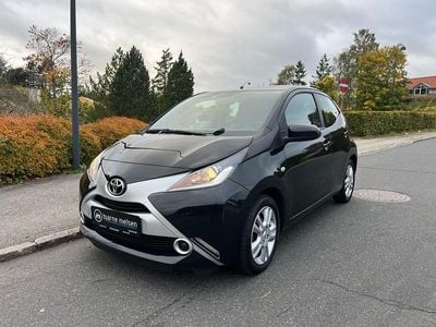 Sortmetal Brugt 2017 Toyota Aygo X-play Hatchback | 79.900 kr. (Fair pris)