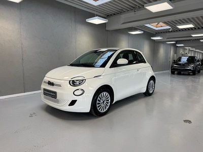 Hvid Brugt 2023 Fiat 500e Action Hatchback | 95.500 kr. (Fair pris)