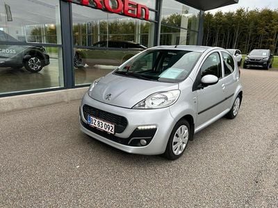 Sølvmetal Brugt 2013 Peugeot 107 Hatchback | 34.900 kr. (Fair pris)