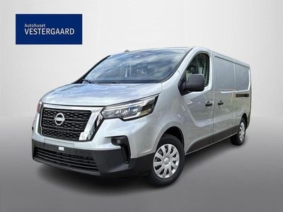 Grå Ny 2025 Nissan Primastar N-Connecta MPV | 238.900 kr.
