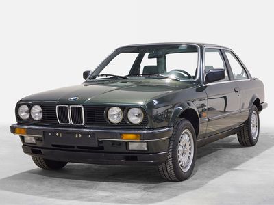 brugt BMW 323 3 serie E30 i Coupe