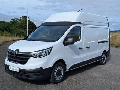 Hvid Ny 2025 Renault Trafic Van | 249.900 kr.