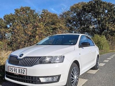 Hvid Brugt 2014 Skoda Rapid Elegance Hatchback | 47.000 kr. (Fair pris)