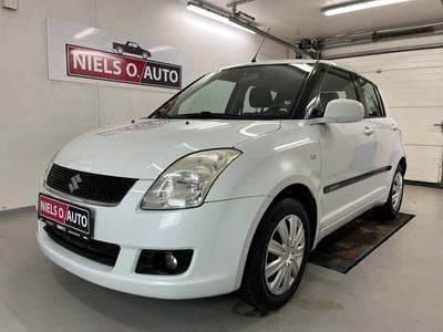 Perlemorshvid Brugt 2009 Suzuki Swift GLS Hatchback | 39.800 kr. (Fair pris)