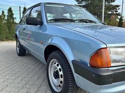Brugt 1984 Ford Escort Sedan | 60.000 kr.
