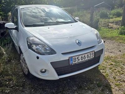 Brugt Renault Clio III 75 HK (55 kW) 2011 Hatchback