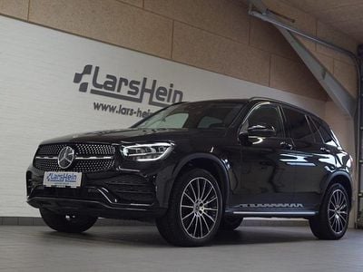 Sortmetal Brugt 2022 Mercedes GLC300e AMG line SUV | 569.800 kr. (Fair pris)