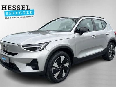 Silver dawn metallic Ny 2025 Volvo XC40 Plus SUV | 324.900 kr.