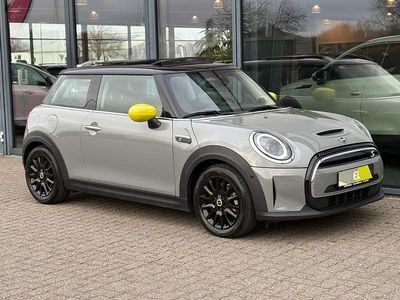 Brugt Mini Cooper SE Premium Plus 135 kW (184 HK) 2022 Grå Hatchback