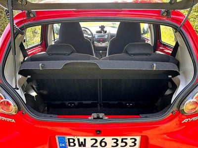 Rød Brugt 2010 Toyota Aygo Comfort Hatchback | 35.000 kr. (Fair pris)