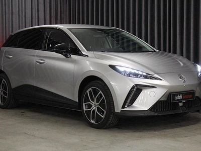 Sølvmetal Ny 2025 MG MG4 EV Luxury Hatchback | 199.900 kr. (Fair pris)