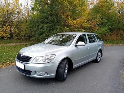 Sølvmetal Brugt 2010 Skoda Octavia Ambiente Stationcar | 42.000 kr. (Lidt for dyr)