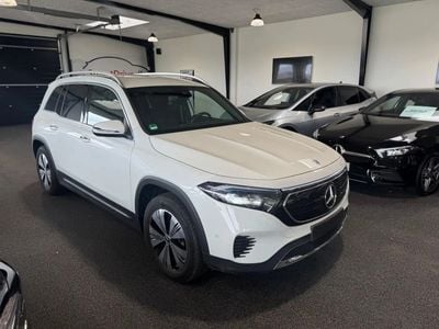 Mercedes EQB250
