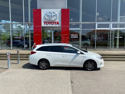 brugt Toyota Auris Hybrid 