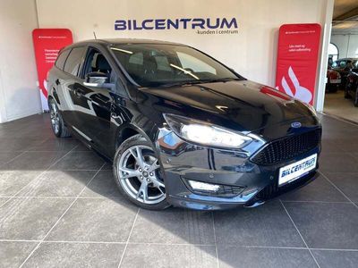 Sort Brugt 2018 Ford Focus ST-Line Stationcar | 129.900 kr.