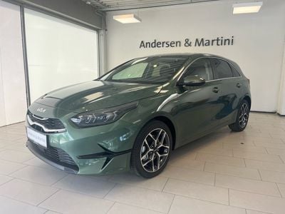 Experience green Brugt 2024 Kia Ceed Hatchback | 279.800 kr.