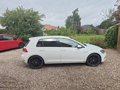 Hvid Brugt 2018 VW Golf VII Comfortline Hatchback | 108.800 kr. (God pris)