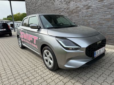 Premium silver Ny 2024 Suzuki Swift Hatchback | 169.900 kr. (God pris)