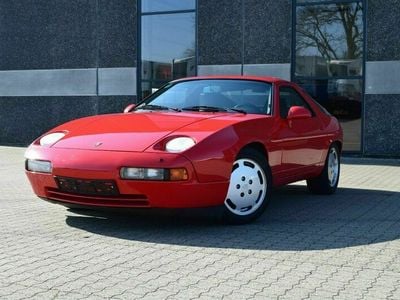 Rød Brugt 1988 Porsche 928 Coupe | 300.000 kr.