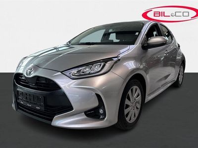 brugt Toyota Yaris 1,5 VVT-I Active Technology 125HK 5d 6g